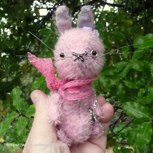 画像5: プライスダウン！1点もの☆ 香水ボトルのラビット Tea Time Rabbit  12cm by 加藤日砂