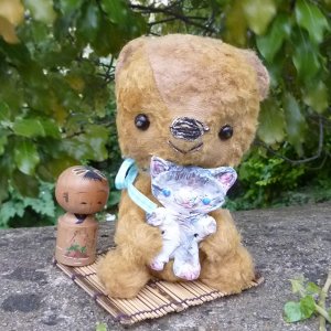 画像1: 1点もの☆Sweet Cat Loving Cuddle Bear 18cm by 加藤日砂