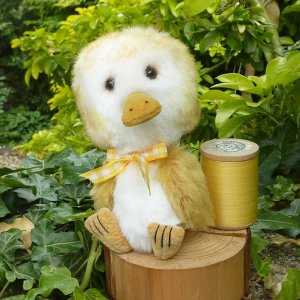 画像1: オススメです☆1点もの☆ 赤ちゃんアヒルのドニー 12cm by Lynne Farmer（英）