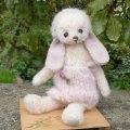 真田　玲子さん作 Lepus 18cm 2番