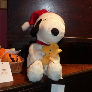 画像5:  2025年新作☆ シュタイフ サンタ帽子のスヌーピーとウッドストック 30cm (黄タグ）