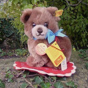 画像1: ID全てあり☆大変貴重なお品です！ シュタイフ社アーカイブより Snuffy Bear 16cm 1983年（ビンテージ）