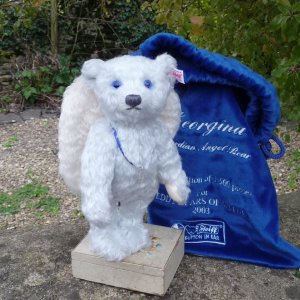 画像1: シュタイフ　【ウィットニー限定】 ジョージーナ・カーディアン・エンジェル・ベア 25cm シリアルナンバー 7番