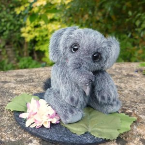 画像1: 1点もの☆ ベビーエレファントの Wendi 10 cm by Silvia Gilles （独）