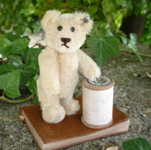 画像2: エクセレントコンデション☆ 9cm Steiff White Original Teddy  推定1959年〜1964年頃（ビンテージ）