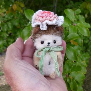 画像2: 1点もの☆ 加茂美智子さん作  Flower （ハリネズミ）10cm
