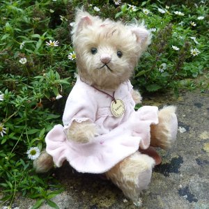 画像: 【ウィットニー限定】子猫の カトリーナ 22cm 17番