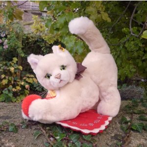 画像: ID全てあり☆大変貴重なお品です! シュタイフ社アーカイブより Cosy Sulla Cat 22cm 1985年(ビンテージ)