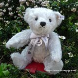 画像: 【送料無料】 2026年新作☆ シュタイフ イベントテディベア 2026 21cm 208番