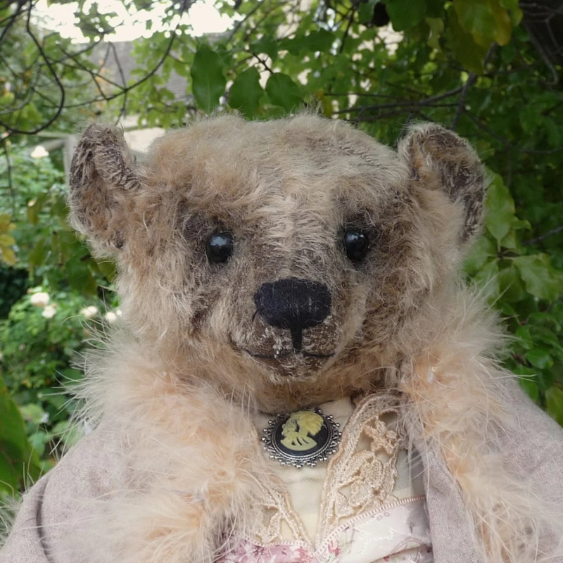 フォーゲットミーノット 作家 テディベア・オブ・ウィットニー