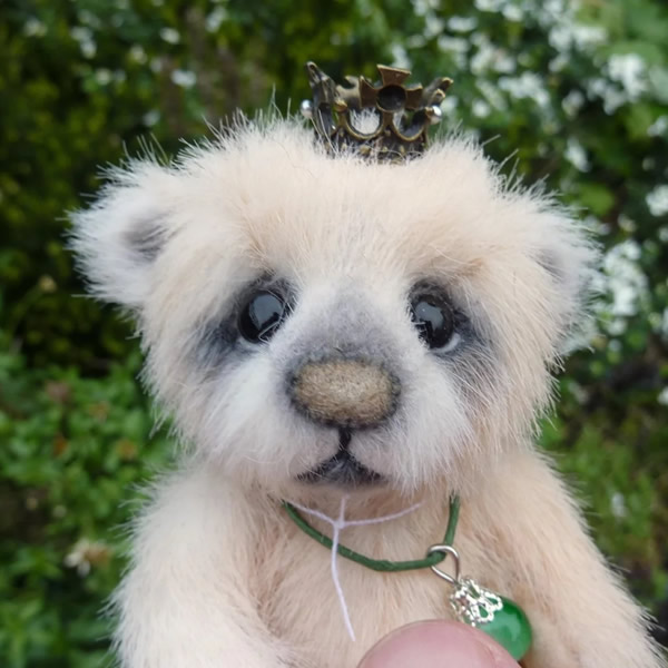 テディベアオブウィットニー Sillvia Gilles テイクス