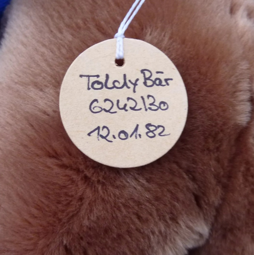 画像: 大変貴重なお品です！ シュタイフ社アーカイブより Toldi Bear Dark Caramel 30cm 1982年（ビンテージ）