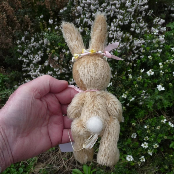 画像3: 1点もの☆　うさぎのロミリー 15cm by Lynne Farmer（英）