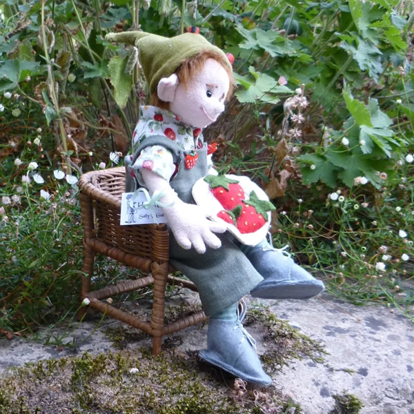 画像: イアンさんオススメの作家様☆ 1点もの☆ Hartley by Sally Bowles 30cm（英）